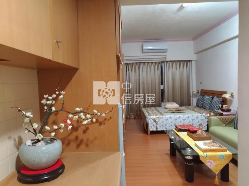長榮新秀採光套房房屋室內格局與周邊環境