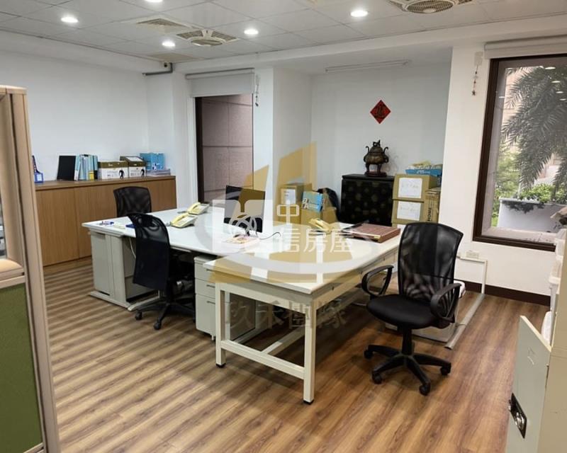 【玖禾】青埔國小稀有燙金店面房屋室內格局與周邊環境