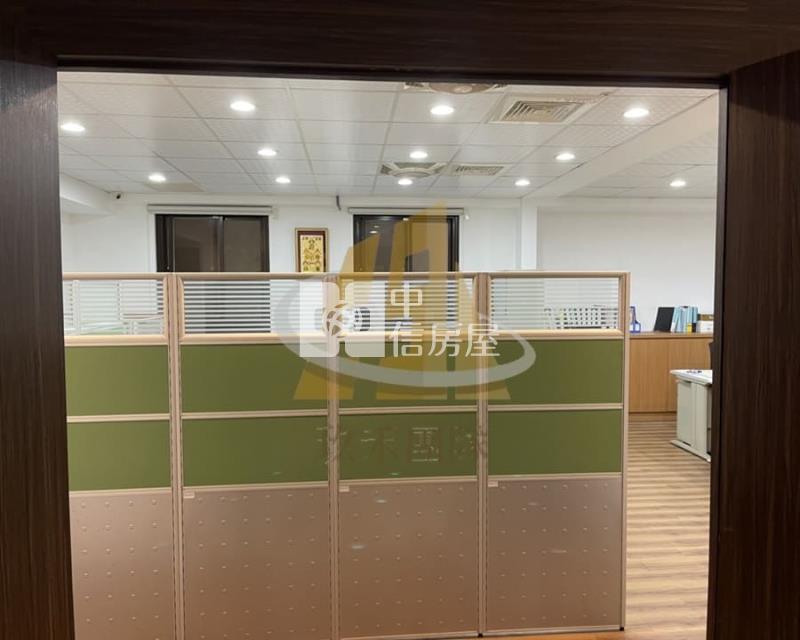 【玖禾】青埔國小稀有燙金店面房屋室內格局與周邊環境
