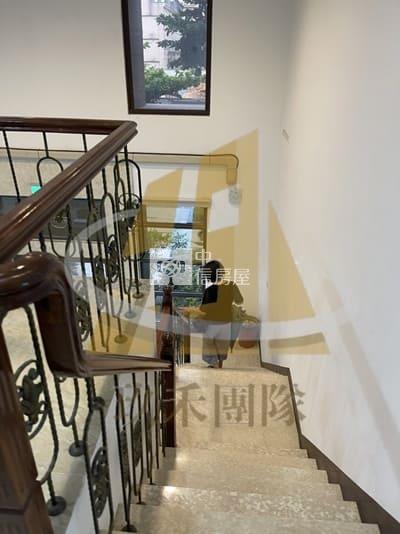 【玖禾】青埔國小稀有燙金店面房屋室內格局與周邊環境