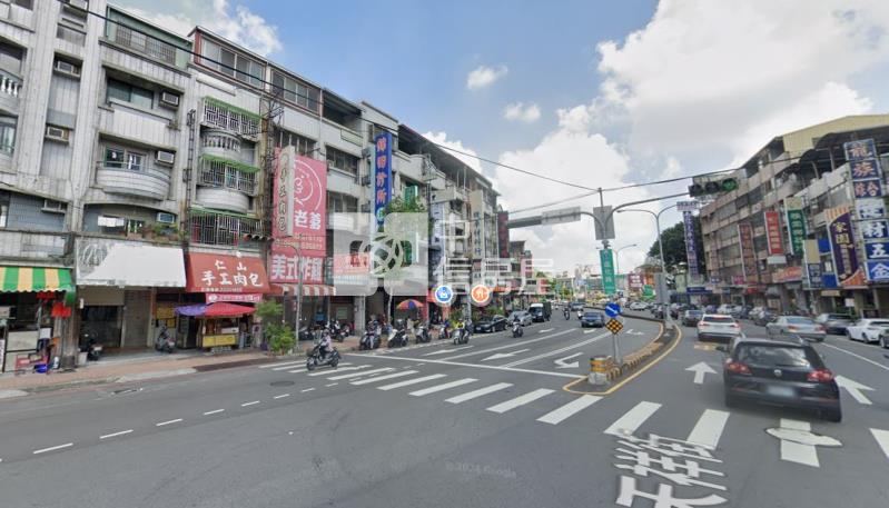 一中商圈旁正進化路黃金透店房屋室內格局與周邊環境