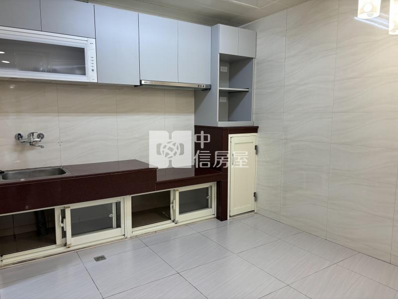 水美國小美透天房屋室內格局與周邊環境