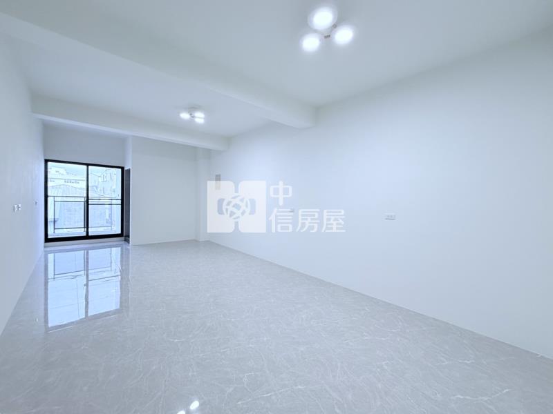 佳里靚雅白靜四套房透天房屋室內格局與周邊環境