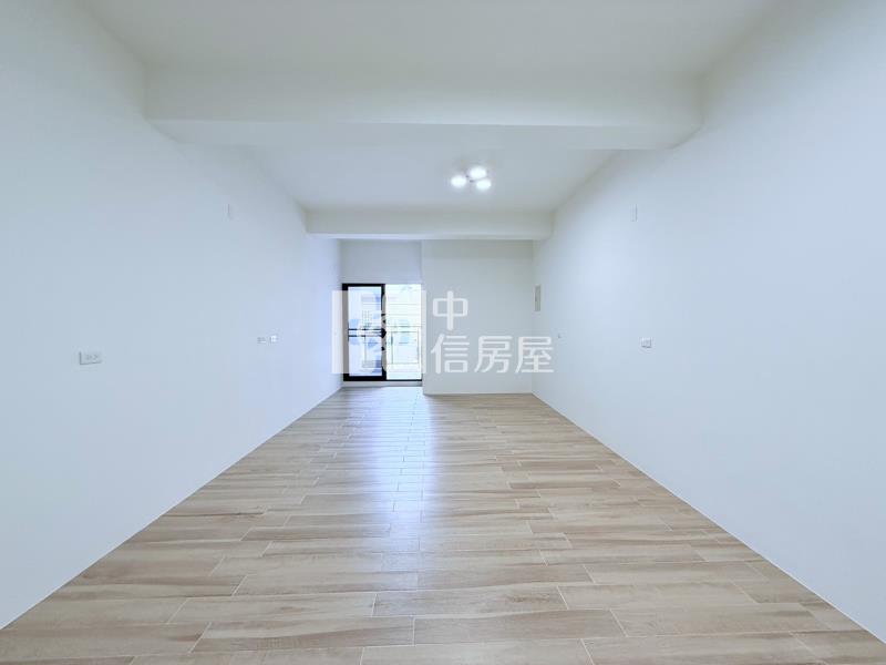 佳里靚雅白靜四套房透天房屋室內格局與周邊環境
