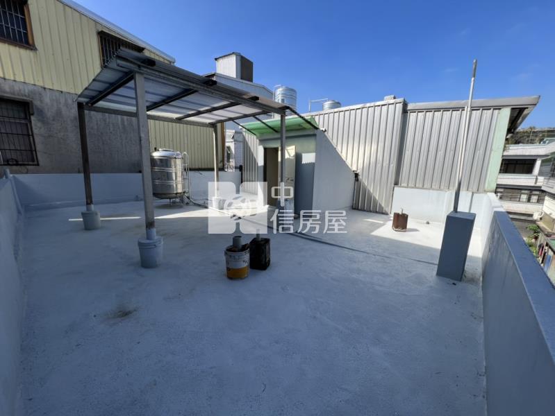 金陵路郵局旁大面寬透天房屋室內格局與周邊環境
