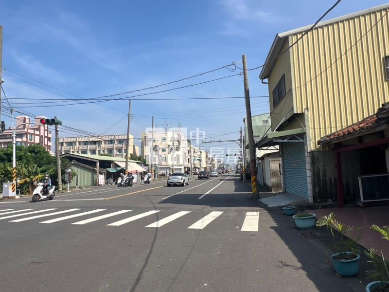 學甲區黃金店面送收租9套房+100坪建地房屋室內格局與周邊環境