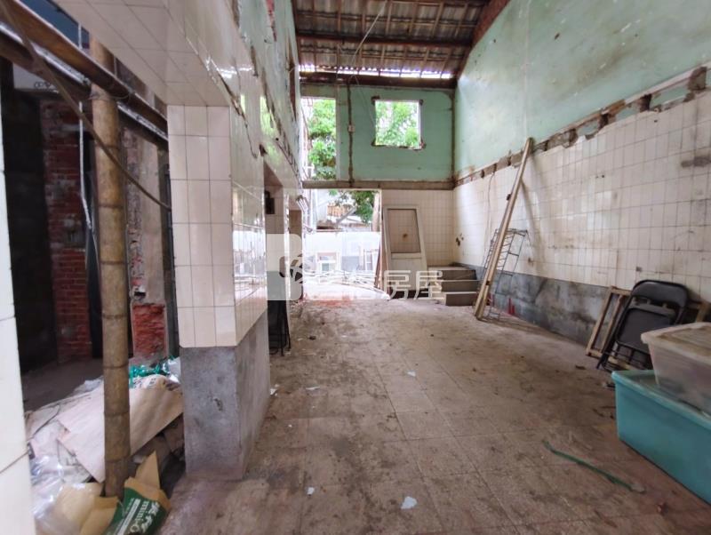 中西區自由發揮小透天房屋室內格局與周邊環境