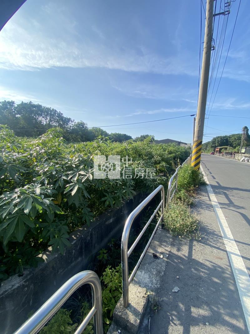 溪州大面寬一般農美田房屋室內格局與周邊環境