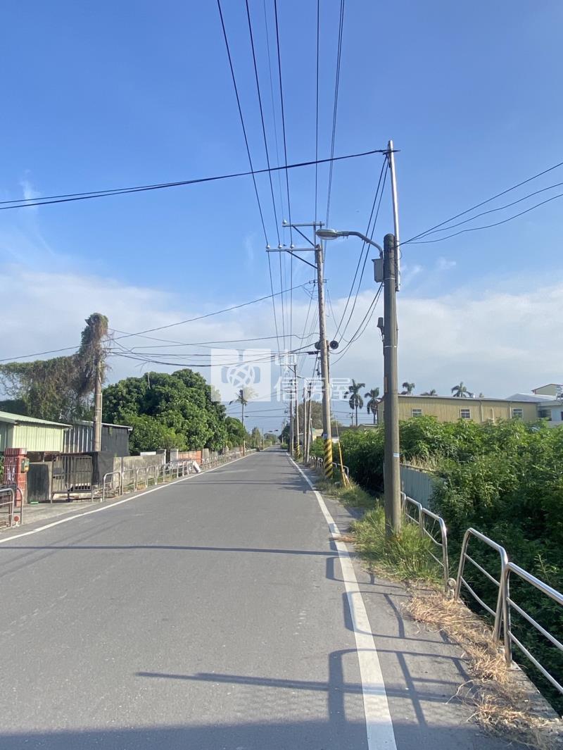 溪州大面寬一般農美田房屋室內格局與周邊環境