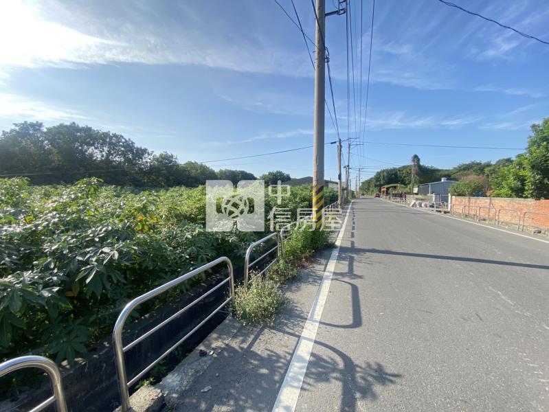 溪州大面寬一般農美田房屋室內格局與周邊環境