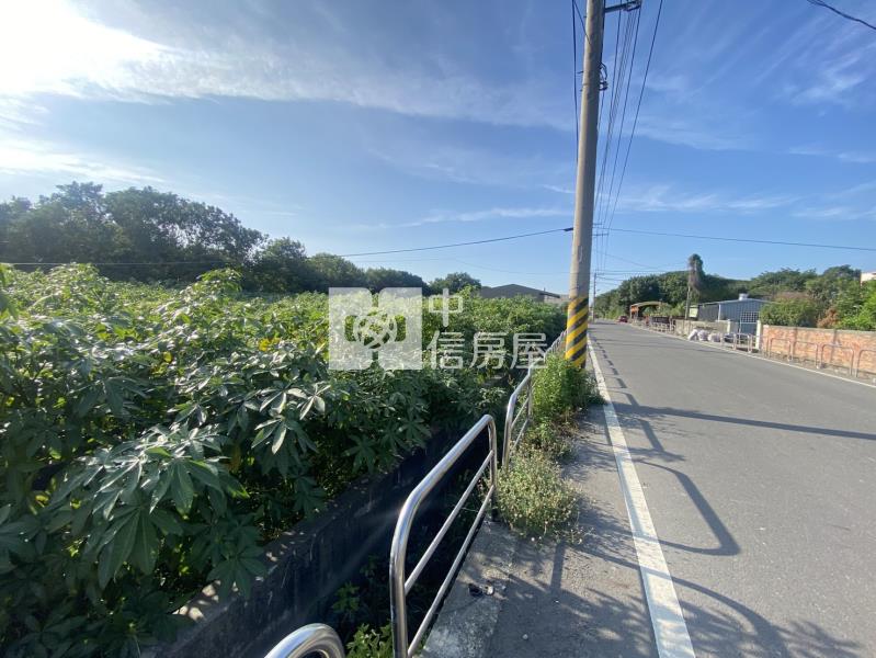 溪州大面寬一般農美田房屋室內格局與周邊環境
