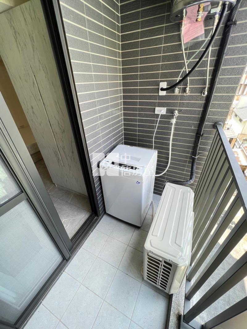 一中中醫電梯15套輕屋齡房屋室內格局與周邊環境