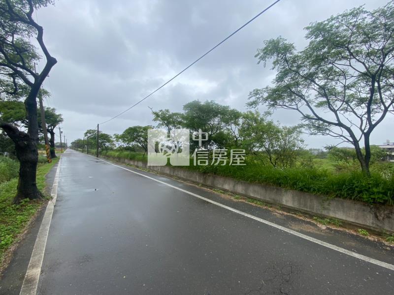 新坡近觀音高中前後臨路方正美農地房屋室內格局與周邊環境