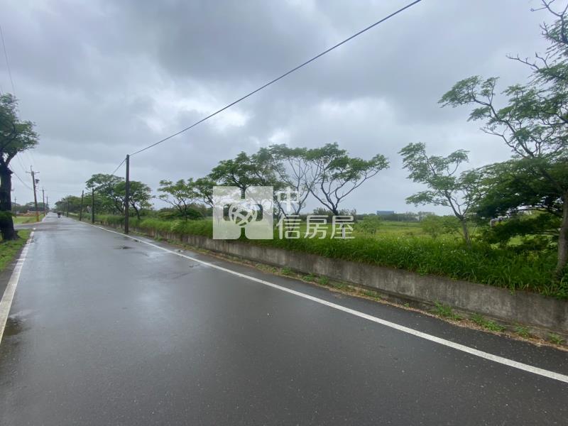 新坡近觀音高中前後臨路方正美農地房屋室內格局與周邊環境