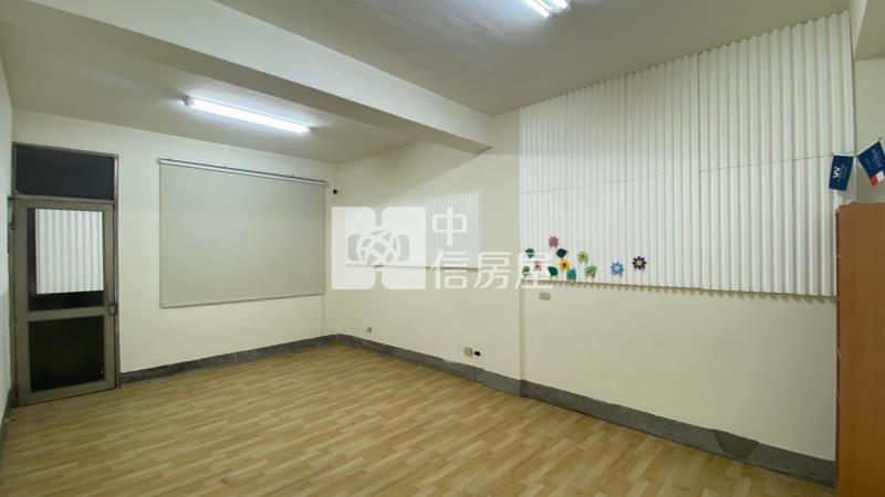 正東山路商業美透天房屋室內格局與周邊環境