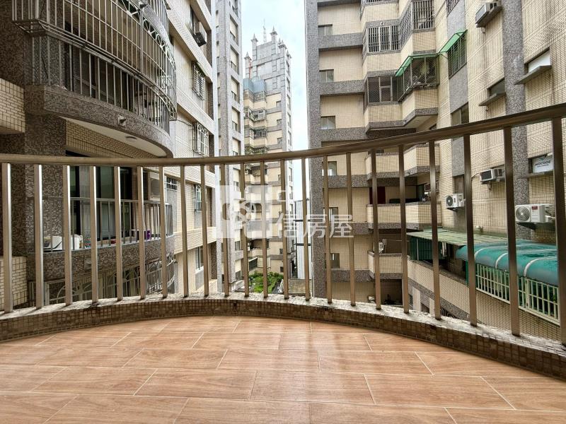 潮州超大露臺平車美樓房屋室內格局與周邊環境