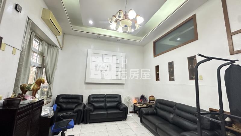 【安家】新坡市區下疊別墅+車位房屋室內格局與周邊環境