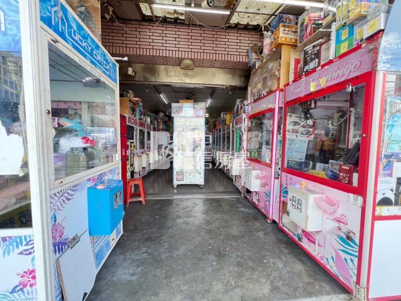 南亞店面+7間套房房屋室內格局與周邊環境