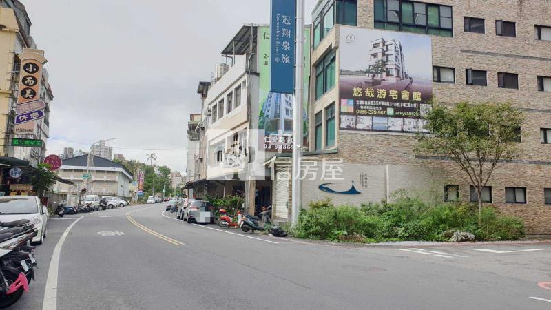 礁溪正市中黃金店住房屋室內格局與周邊環境