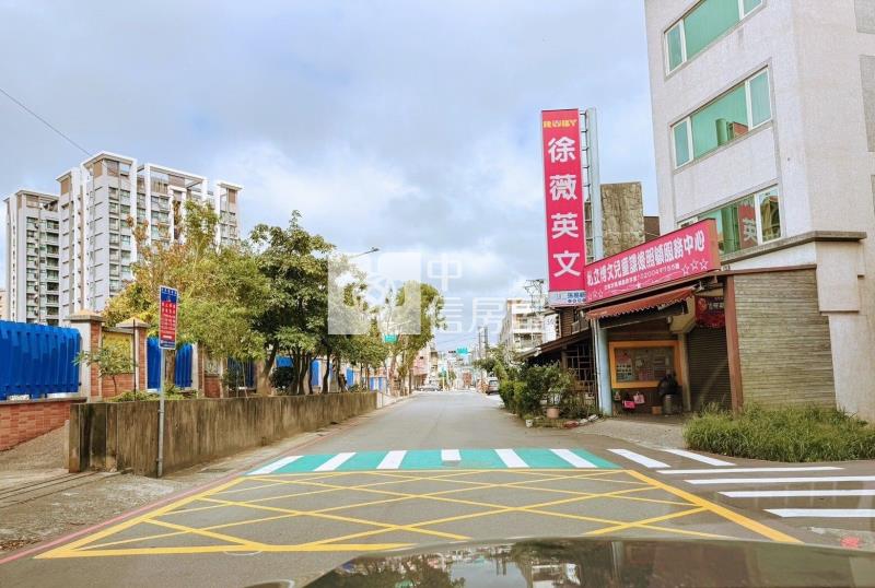 【安家】正雙學區旁邊間雙車優質透天房屋室內格局與周邊環境
