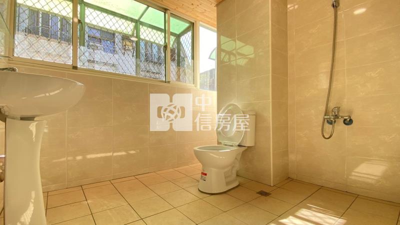西區低總價三房立即入住房屋室內格局與周邊環境