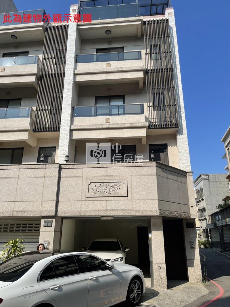 9C12中正市區11年邊間車庫透天房屋室內格局與周邊環境