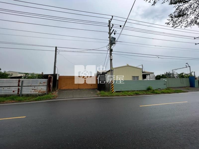 仁德保安臨12米路美農地房屋室內格局與周邊環境