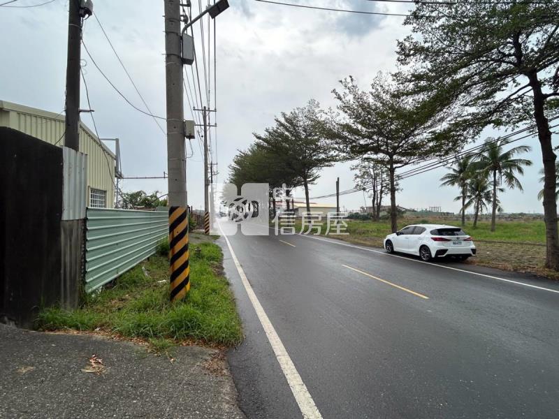 仁德保安臨12米路美農地房屋室內格局與周邊環境