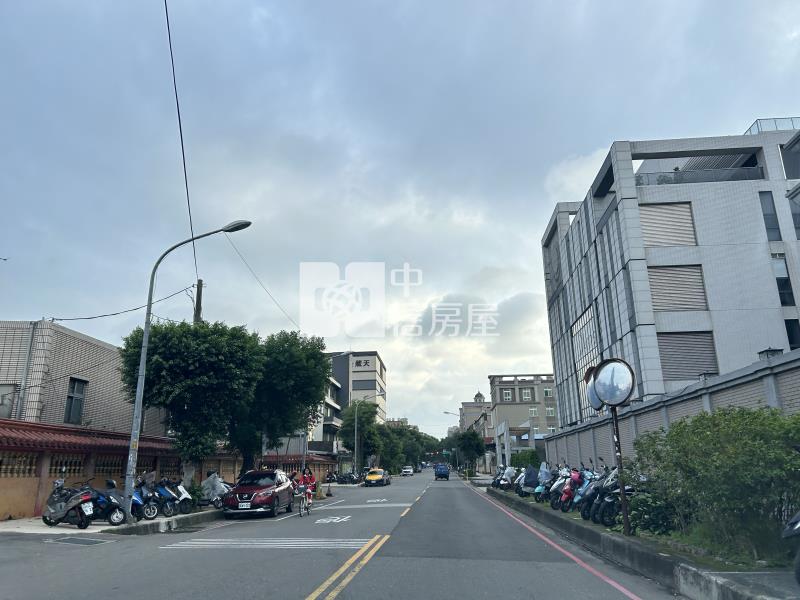 中壢都計內美農地房屋室內格局與周邊環境