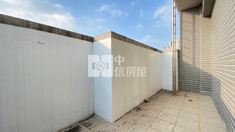 新社輕屋齡前院雙車別墅(專)房屋室內格局與周邊環境