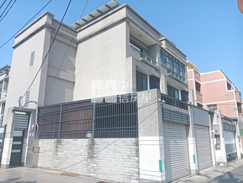 三車位邊間別墅房屋室內格局與周邊環境