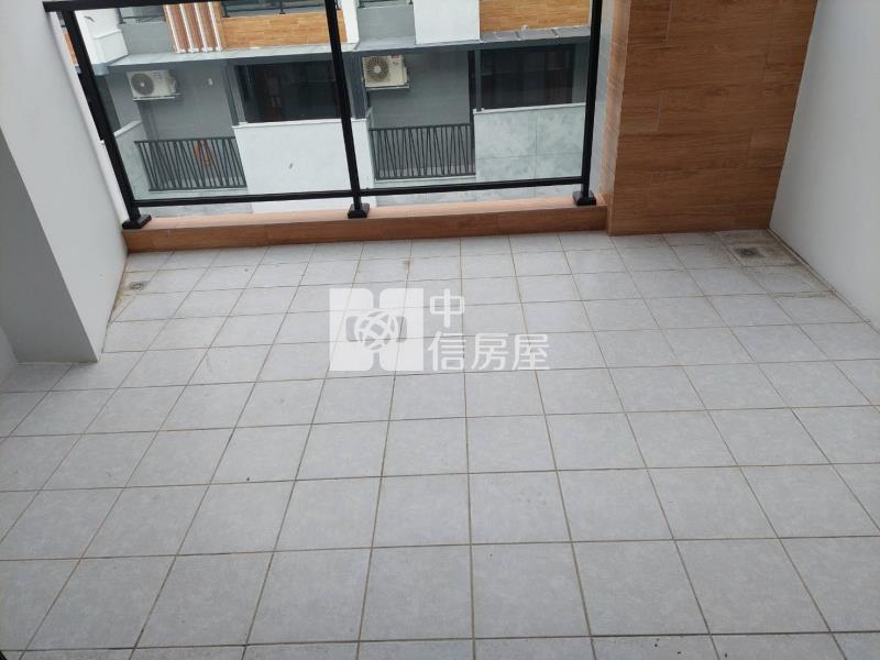 文化路旁全新別墅房屋室內格局與周邊環境