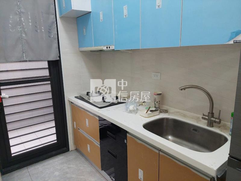 文化路旁全新別墅房屋室內格局與周邊環境