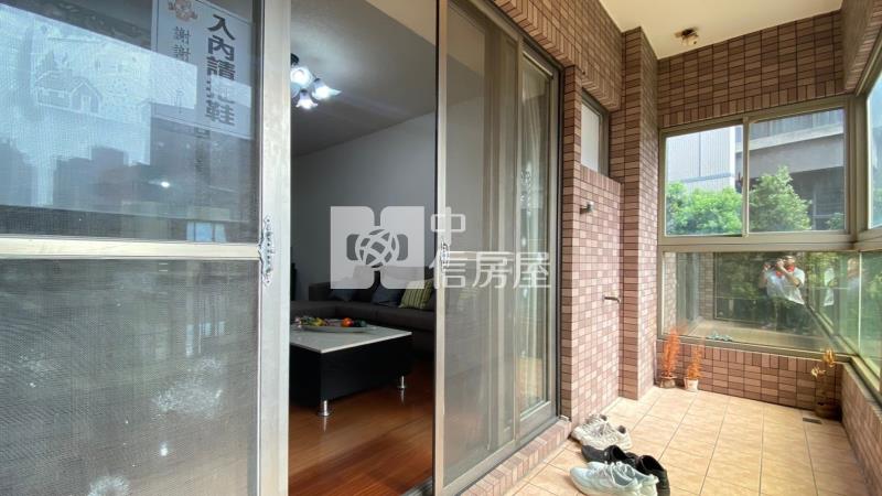 太子建設大三房休旅車位稀有釋出房屋室內格局與周邊環境