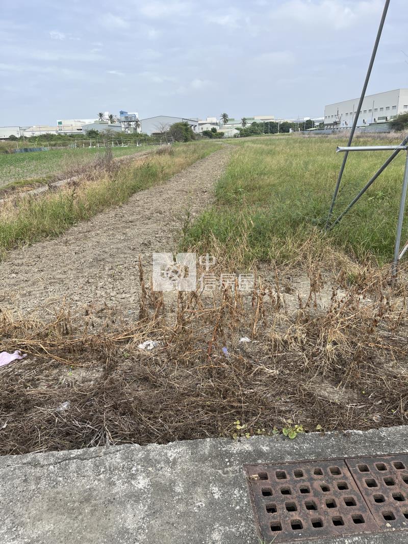 長溪路都計內303坪農地房屋室內格局與周邊環境
