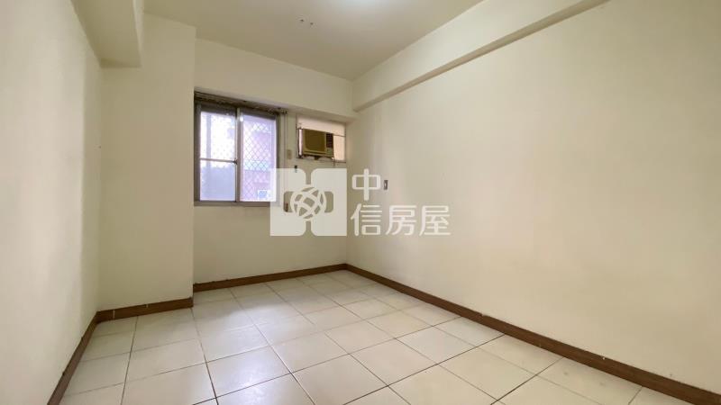 低總價北屯特力屋三房雙陽台房屋室內格局與周邊環境