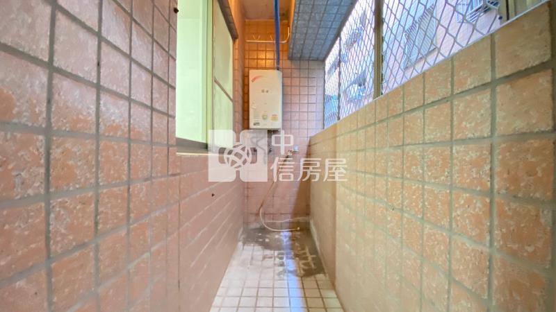 低總價北屯特力屋三房雙陽台房屋室內格局與周邊環境