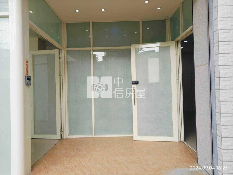 大面寬電梯透店房屋室內格局與周邊環境