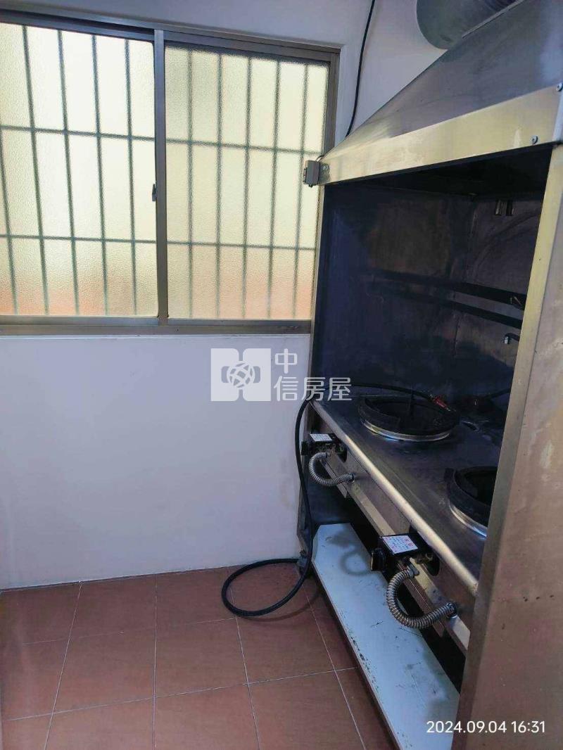 大面寬電梯透店房屋室內格局與周邊環境