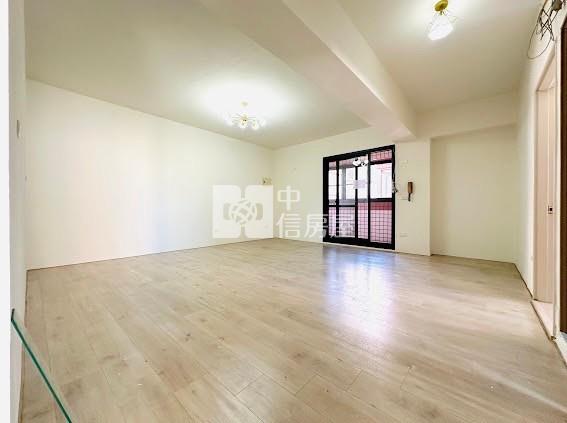 潭子三房房屋室內格局與周邊環境