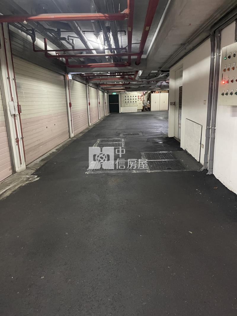 中壢健行科大邊間美別墅房屋室內格局與周邊環境
