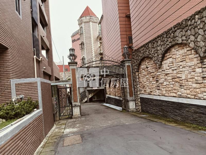 京品美別墅房屋室內格局與周邊環境