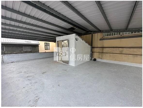 804旁活巷獨立車庫透天房屋室內格局與周邊環境