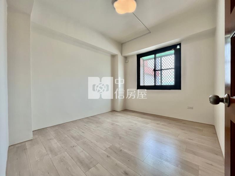 潭子京城|全新整理大三房房屋室內格局與周邊環境