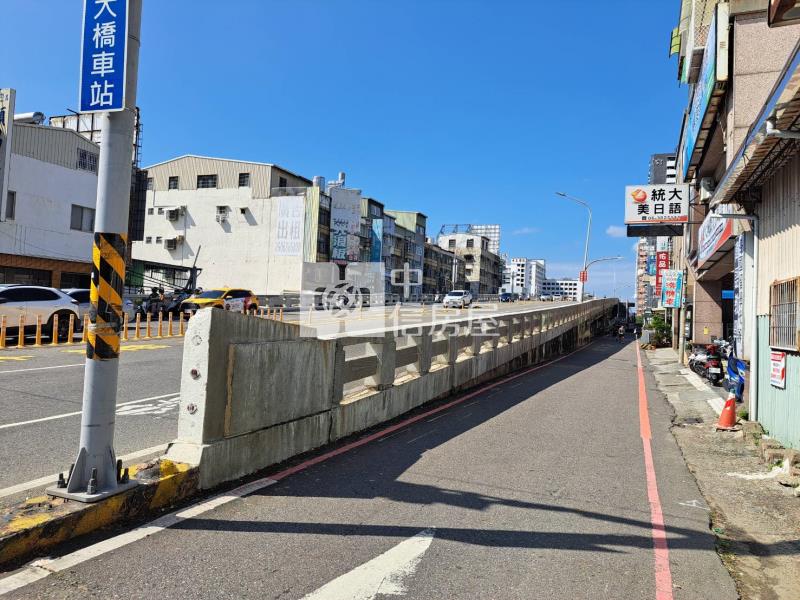中華路三角窗大地坪店面建地房屋室內格局與周邊環境