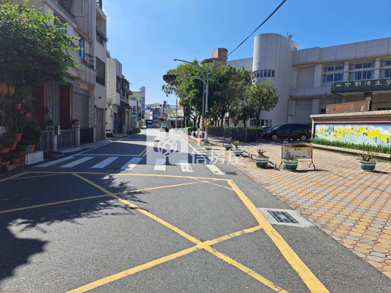 中華路三角窗大地坪店面建地房屋室內格局與周邊環境
