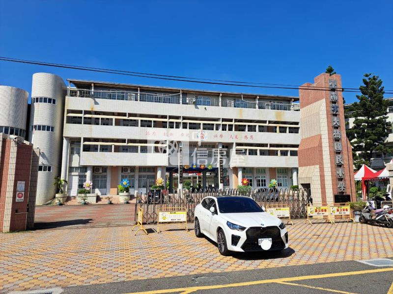 中華路三角窗大地坪店面建地房屋室內格局與周邊環境
