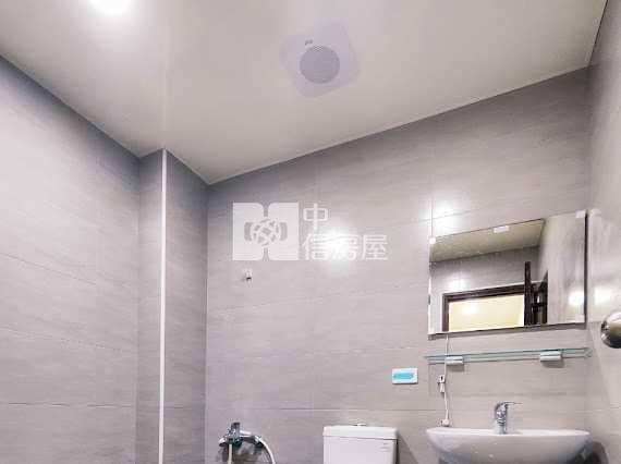 華勛市場活巷整新美透天房屋室內格局與周邊環境
