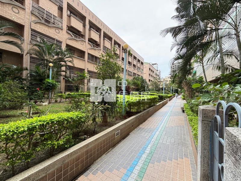 精武車站優質三房車位房屋室內格局與周邊環境