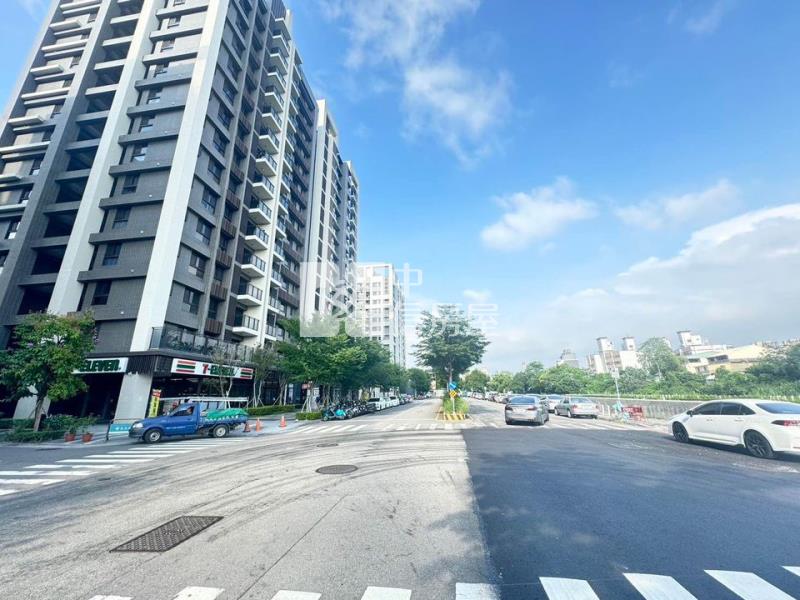 興大之櫻全新未住舒適一房+平車房屋室內格局與周邊環境